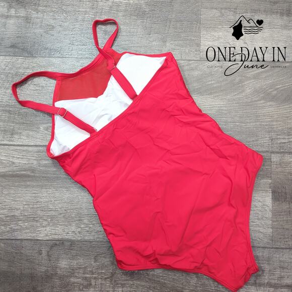 Suuksess High Neck Mesh One Piece Swimsuit Size M - Picture 6 of 6